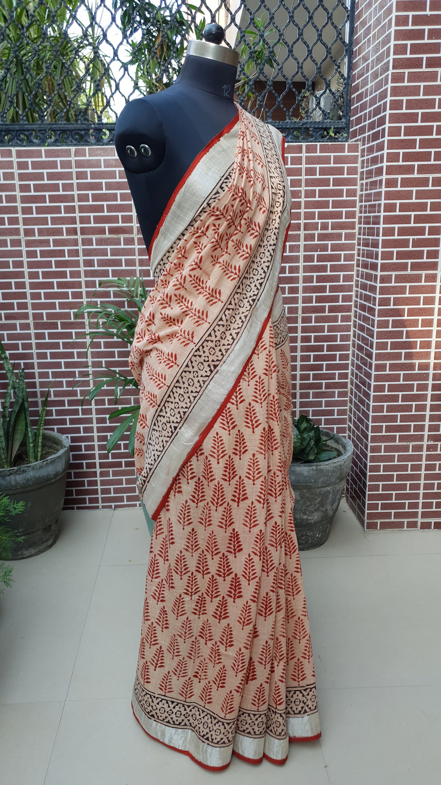 Biscuit Brown HBP Linen Saree LNHB-0005