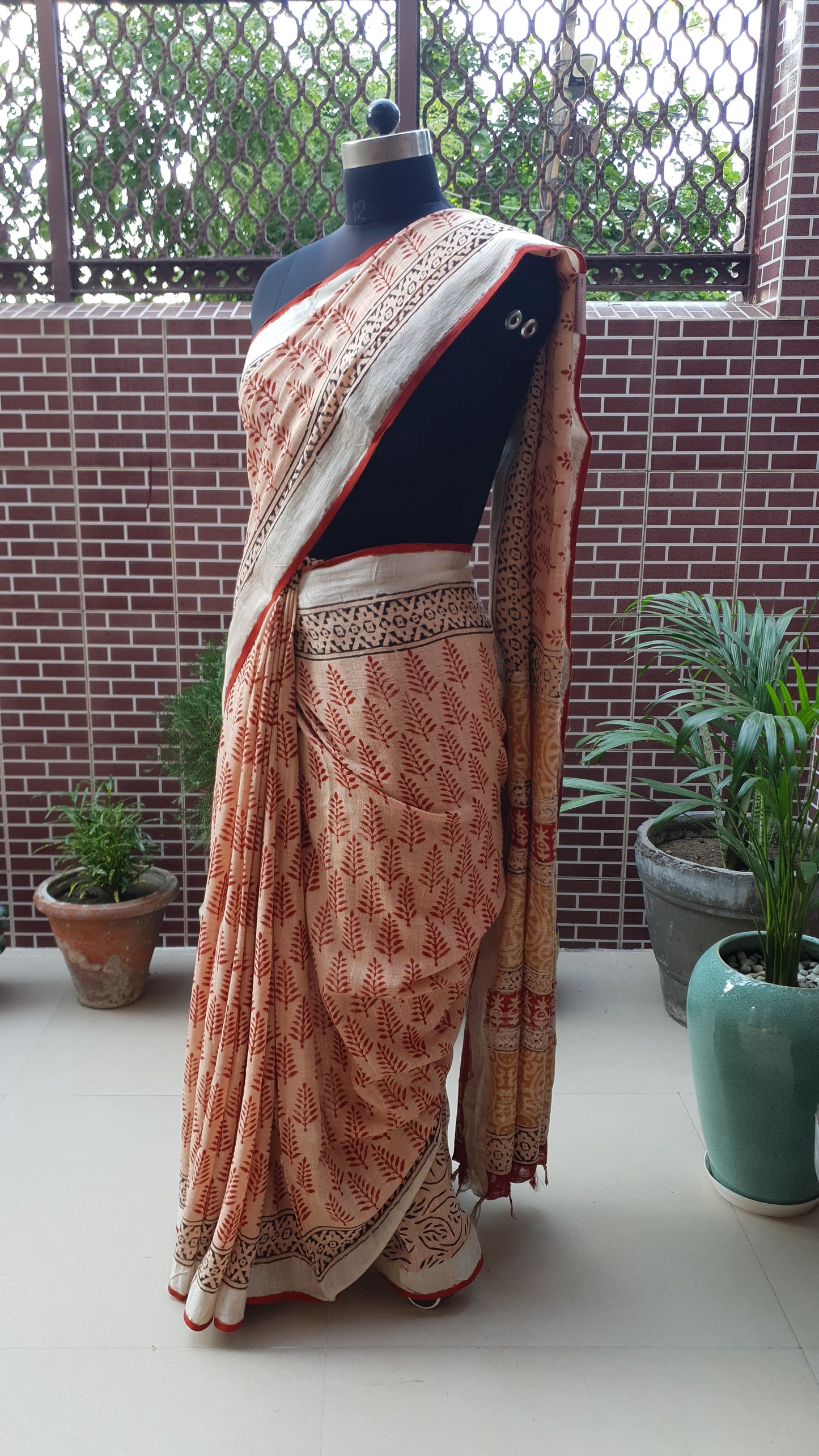 Biscuit Brown HBP Linen Saree LNHB-0005