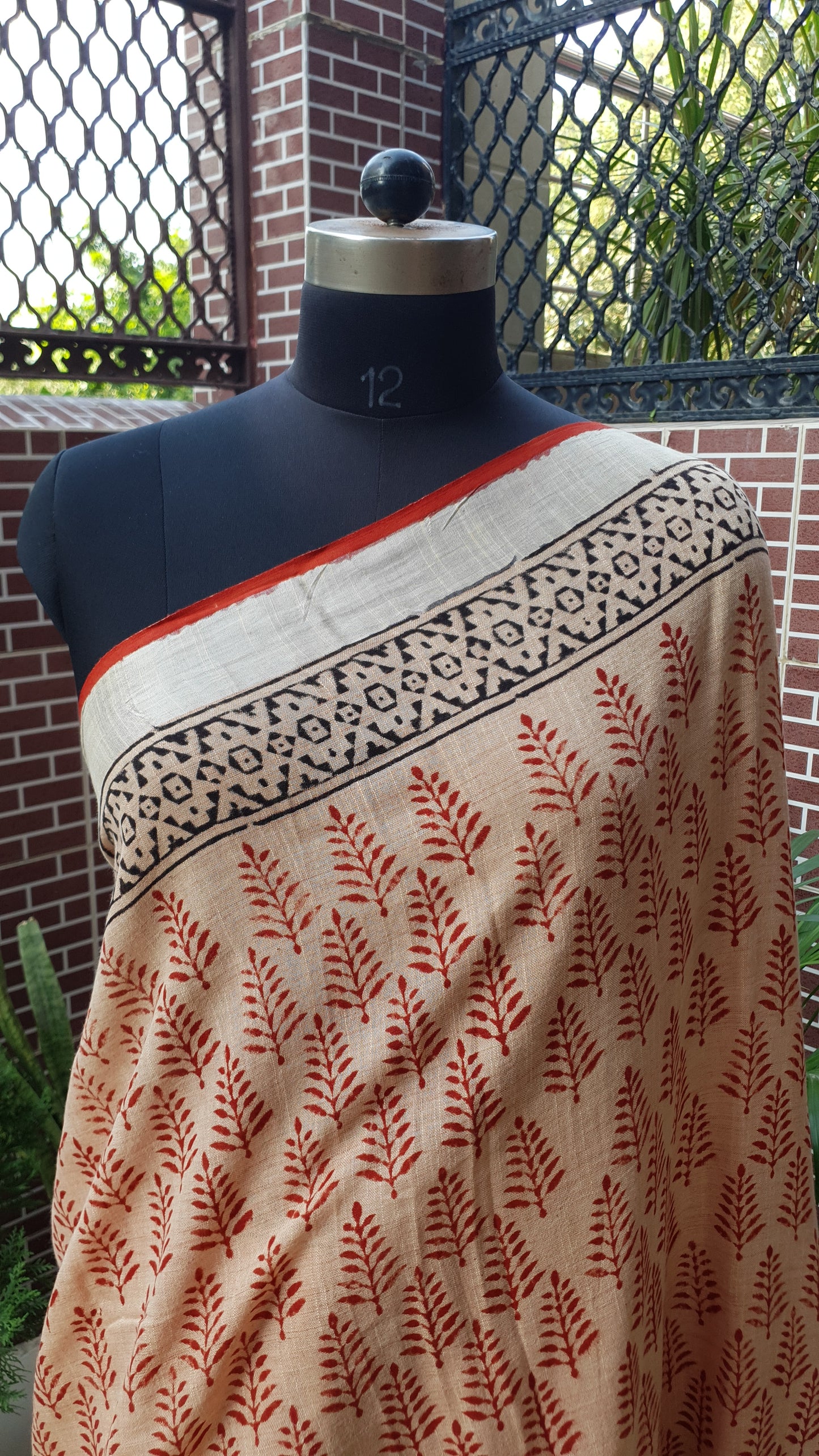 Biscuit Brown HBP Linen Saree LNHB-0005
