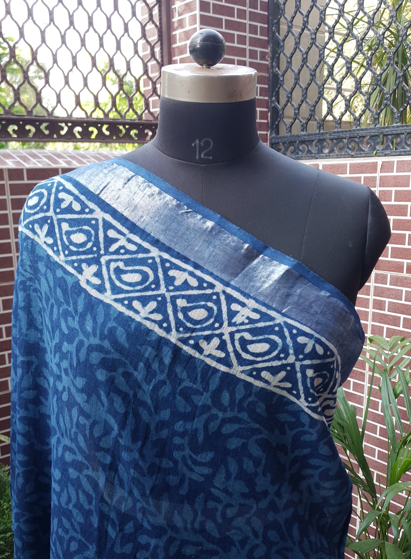 Indigo HBP Linen Saree LNHB-0006