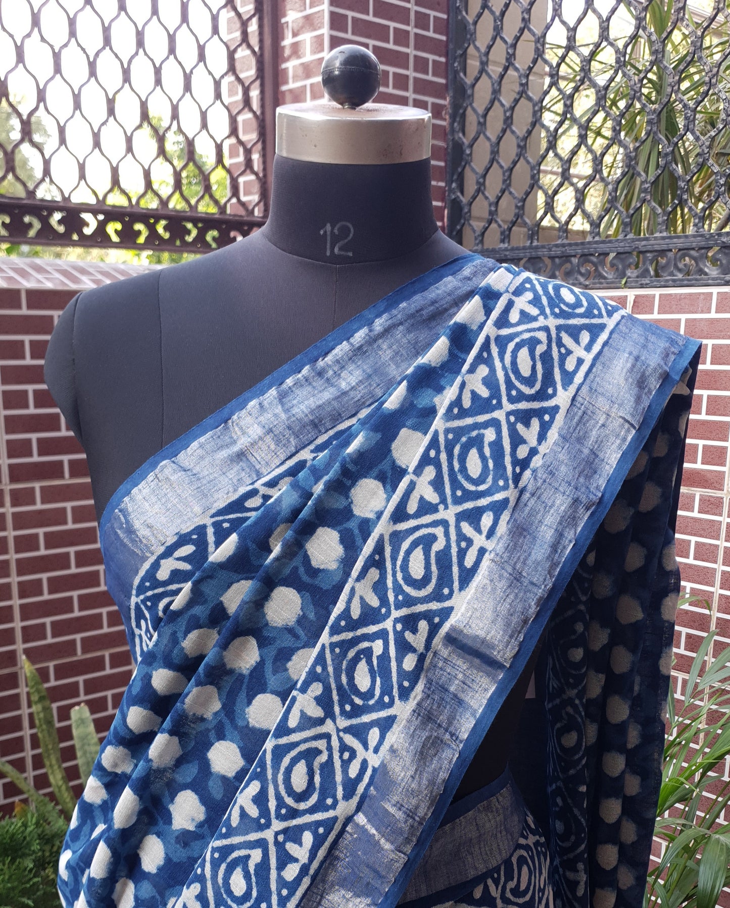 Indigo HBP Linen Saree LNHB-0006