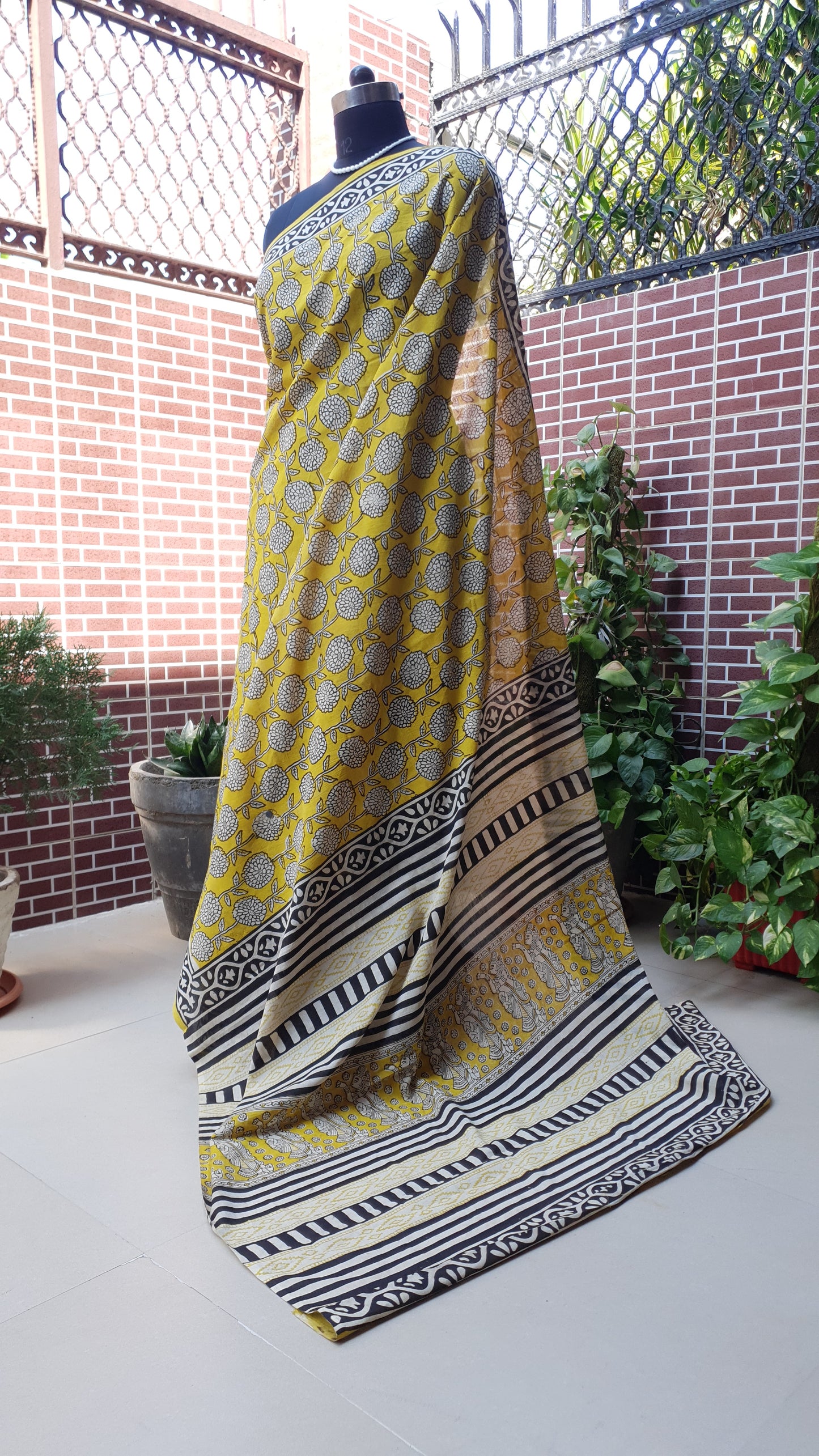Yellow HBP Mul Cotton Saree MCHB-0001