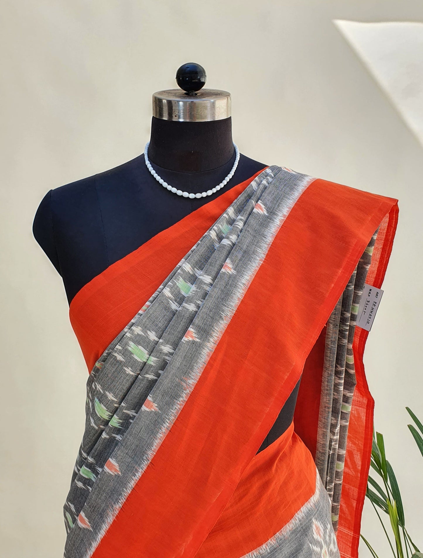 Sky Grey Hand Woven Pochampalli Ikkat Saree PPHW-0010