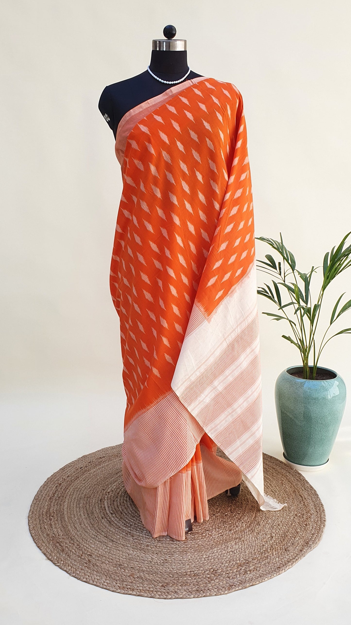 Orange & Cream Hand Woven Pochampalli Ikkat Saree PPHW-0004