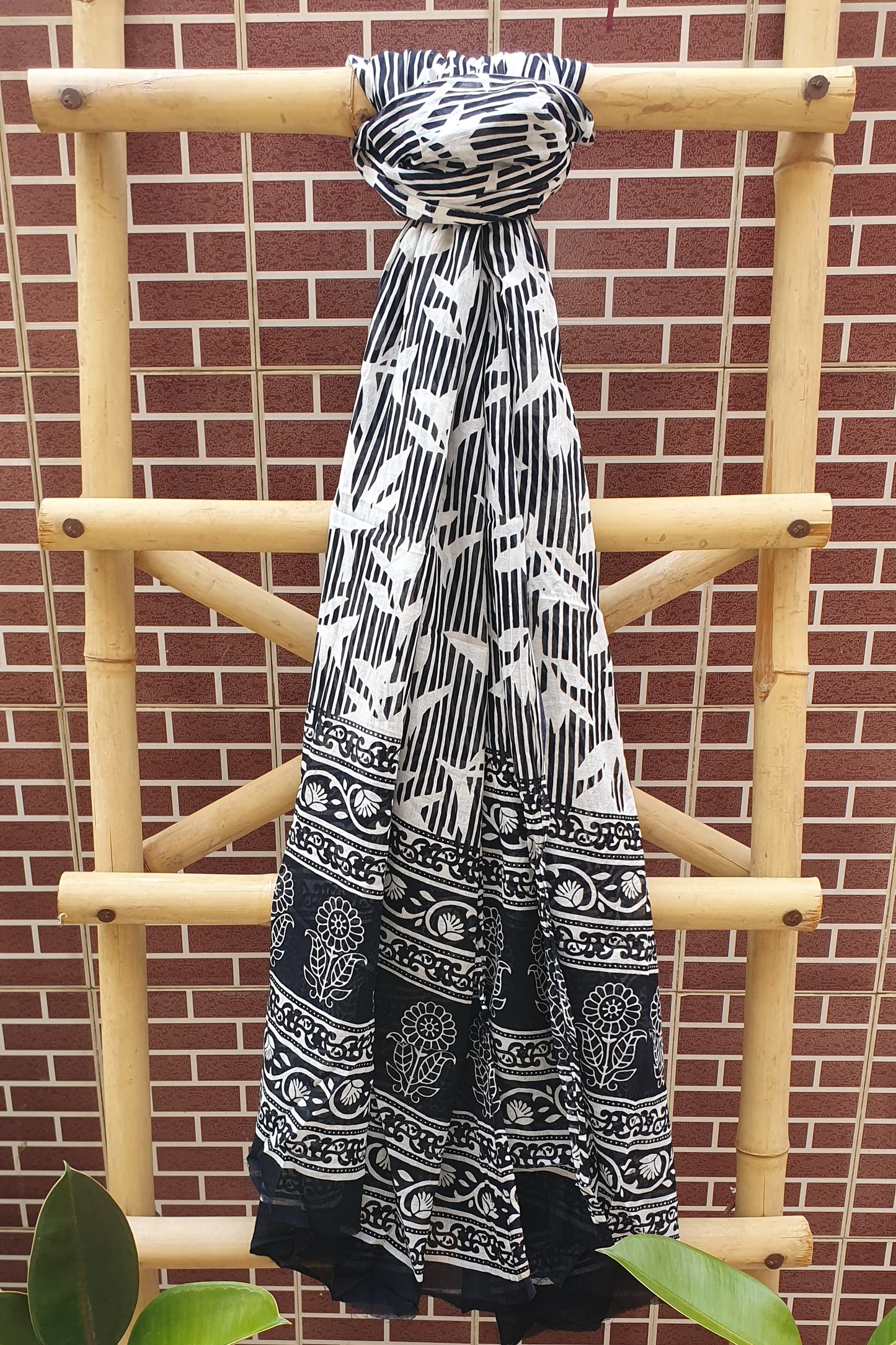 Metal Black Suit with Cotton Dupatta CCSP-0002