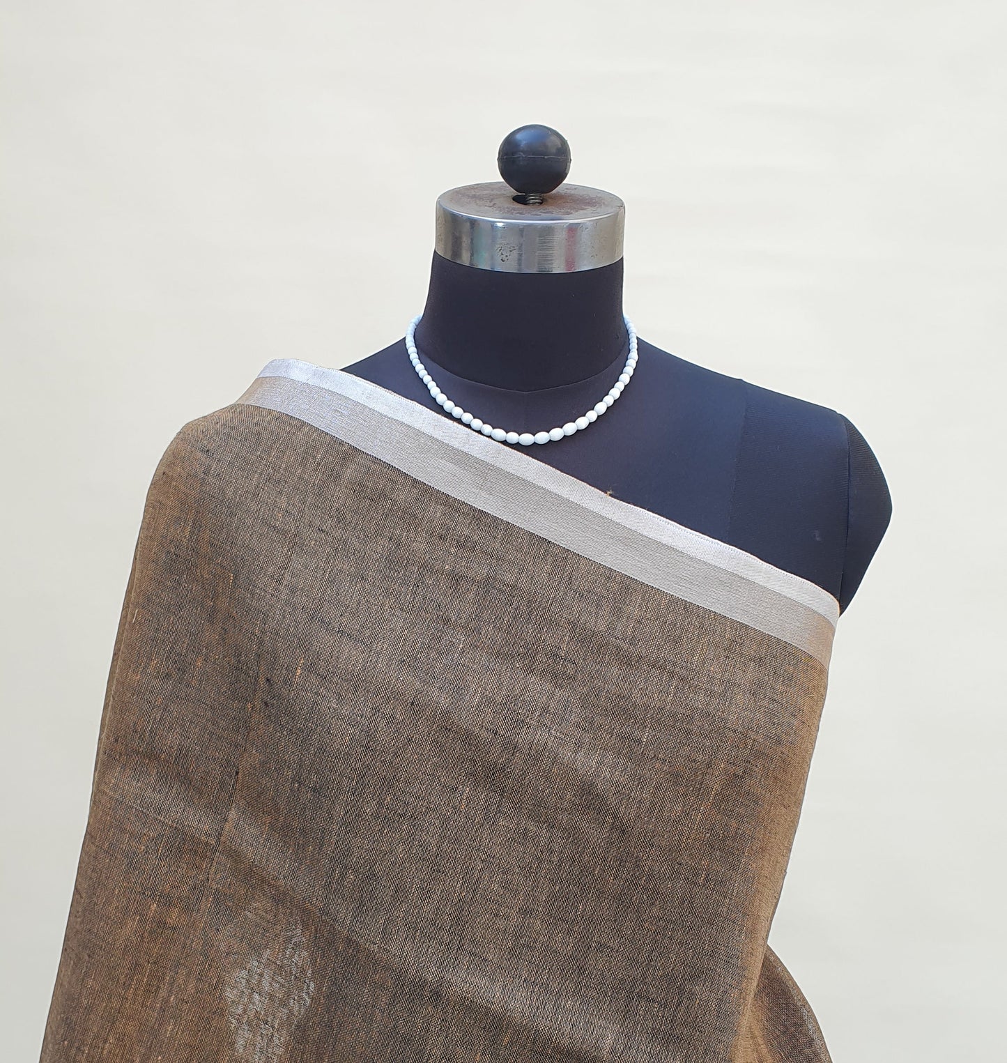 Metallic Brown Hand Woven Linen Saree LNHW-0009