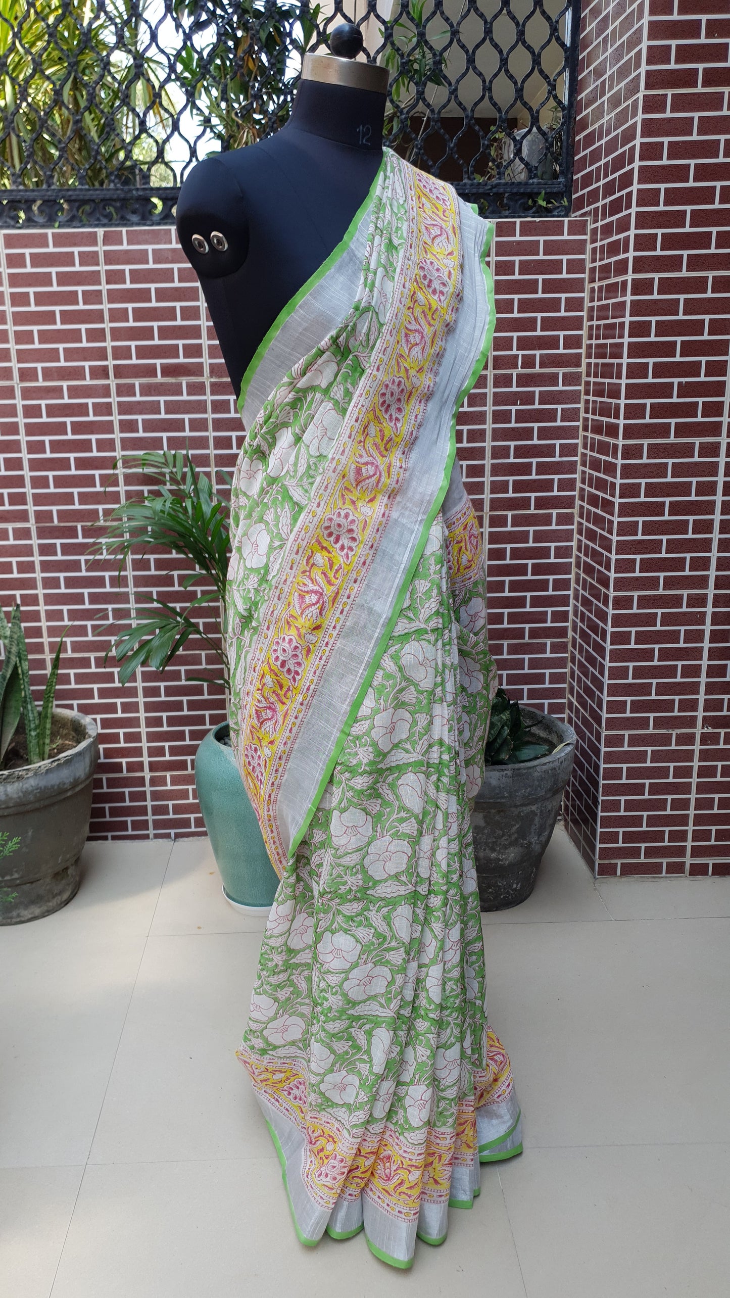 Parrot Green & Yellow HBP Linen Saree LNHB-0004