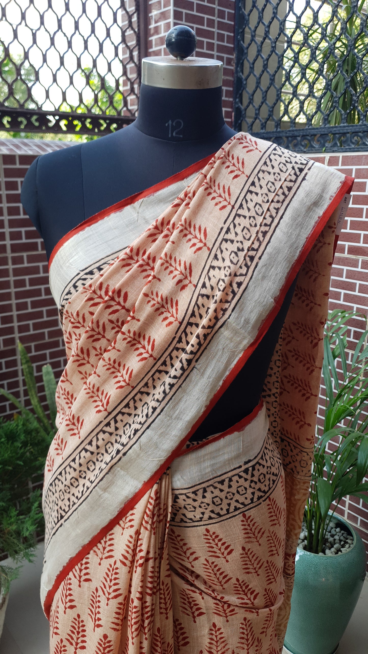 Biscuit Brown HBP Linen Saree LNHB-0005