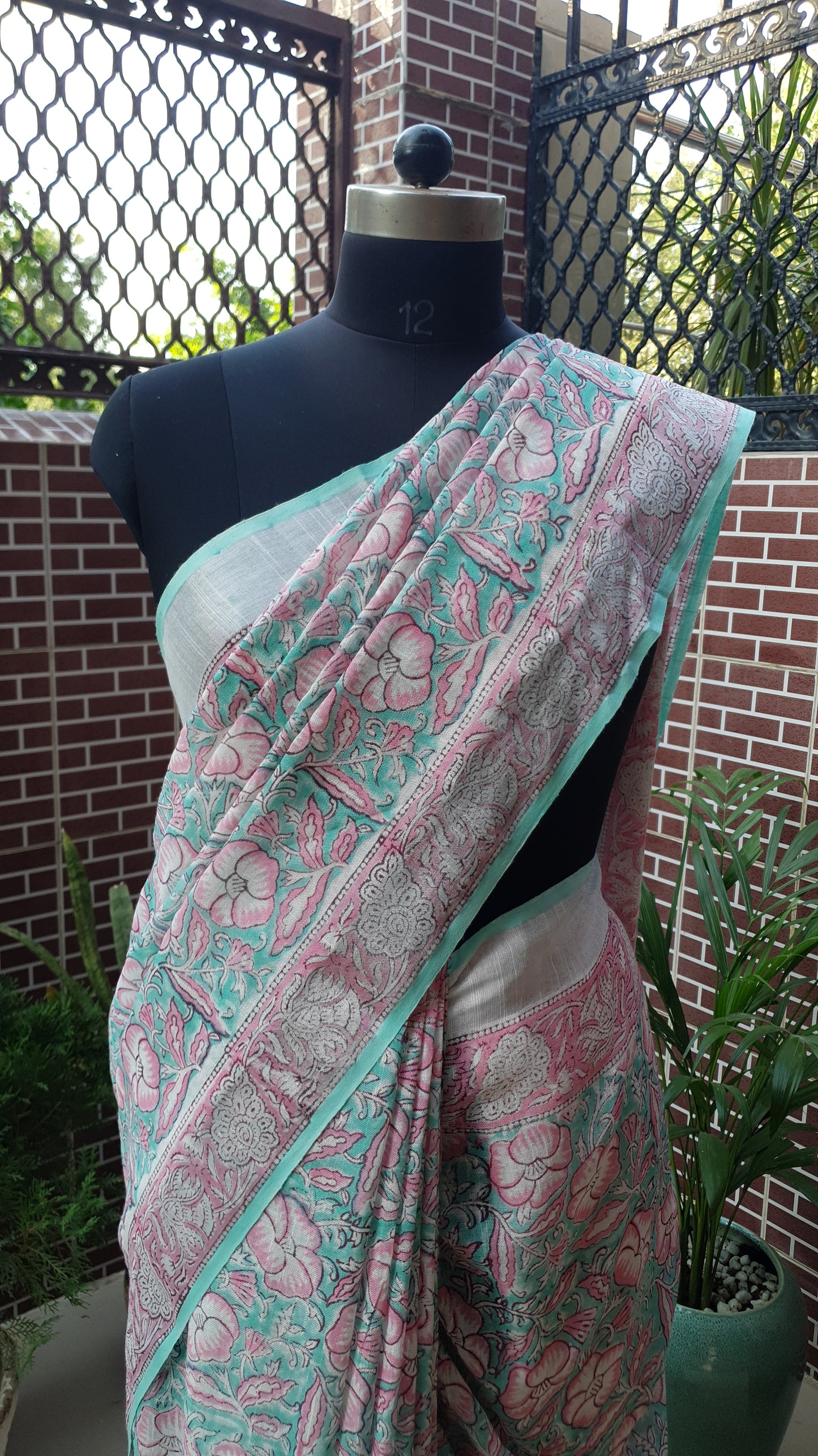 Sea Green & Pink HBP Linen Saree LNHB-0007