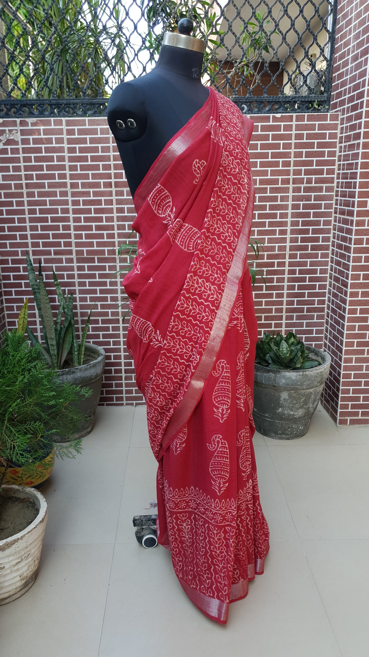 Red HBP Linen Saree LNHB-0008