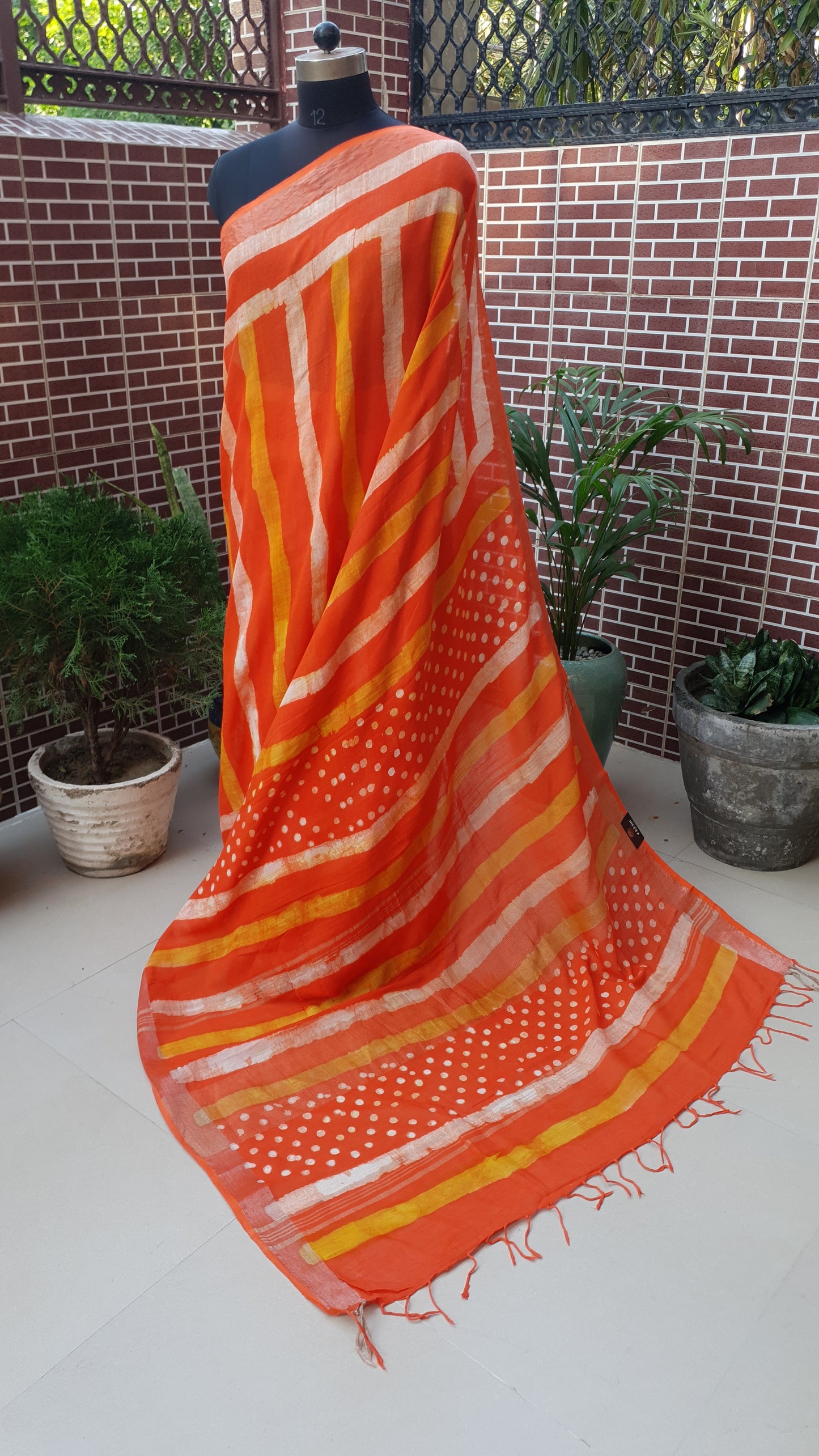 Resolute Orange HBP Linen Saree LNHB-0009
