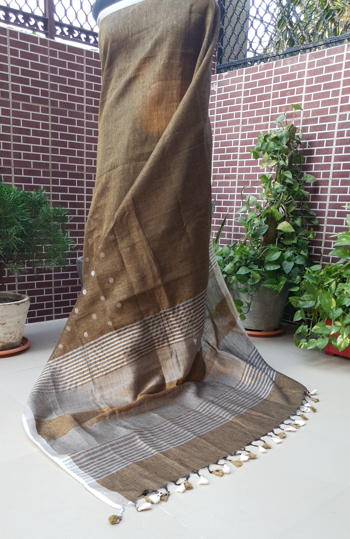 Metallic Brown Hand Woven Linen Saree LNHW-0009