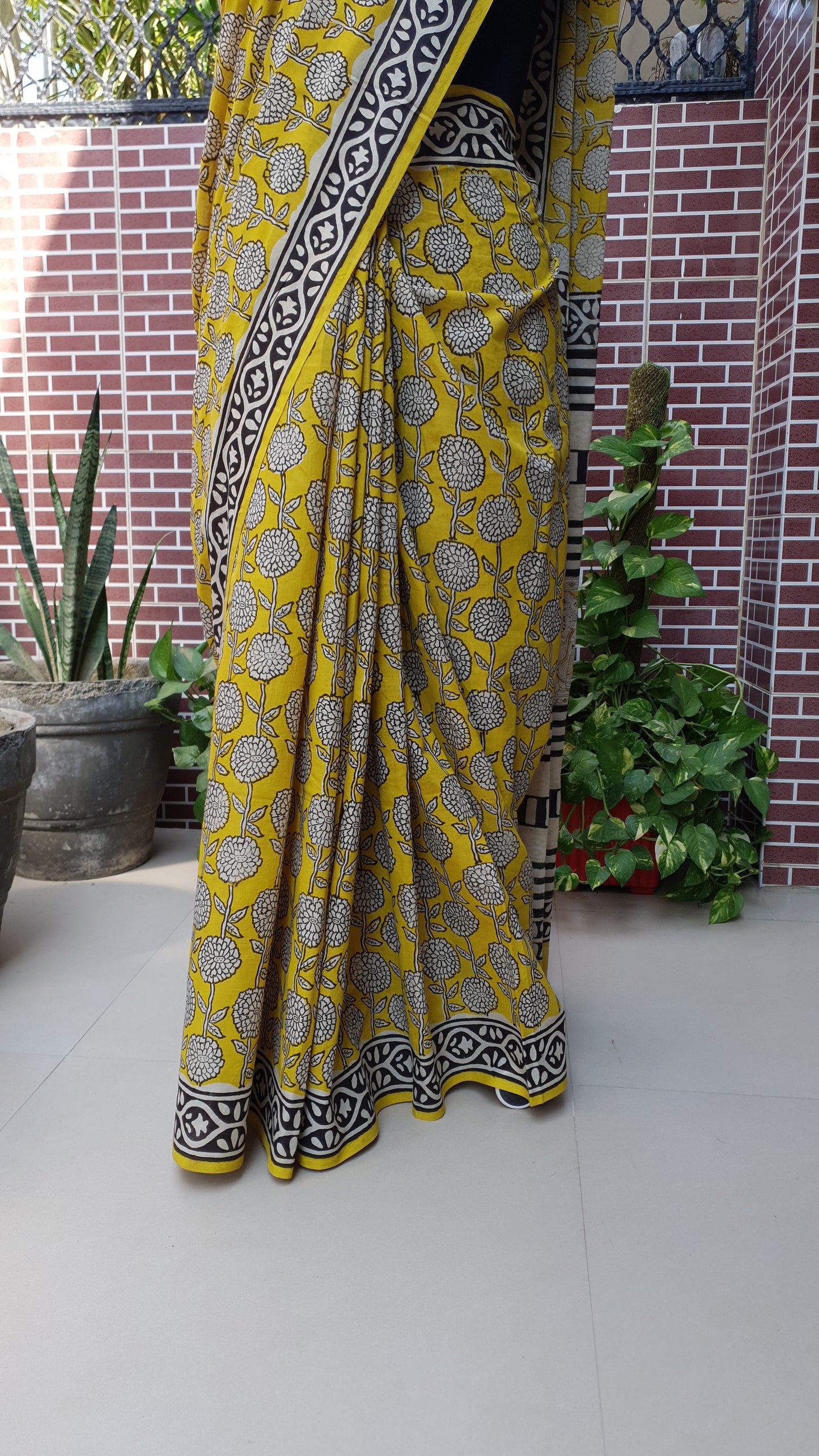 Yellow HBP Mul Cotton Saree MCHB-0001