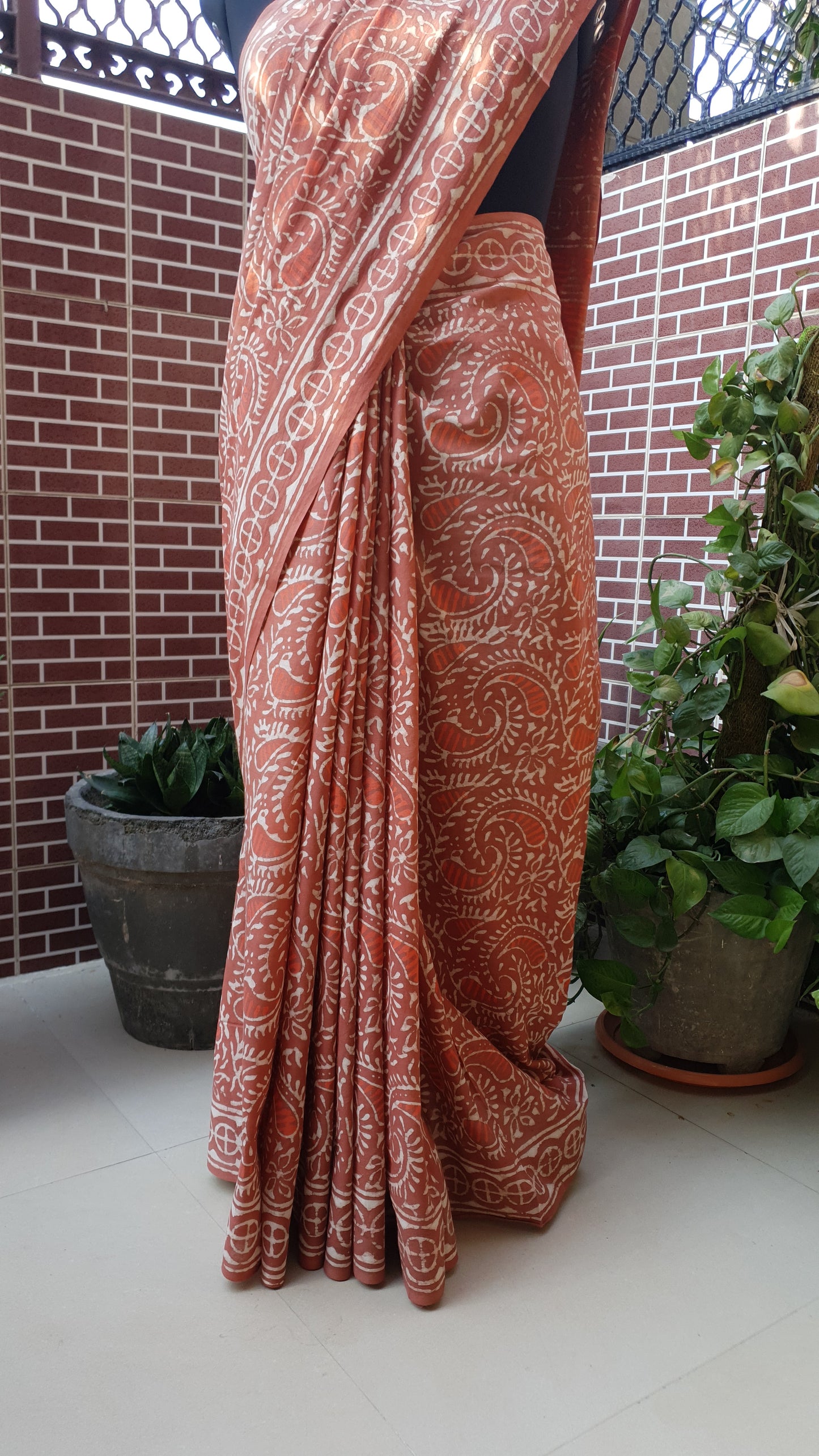 Reddish Brown HBP Mul Cotton Saree MCHB-0002