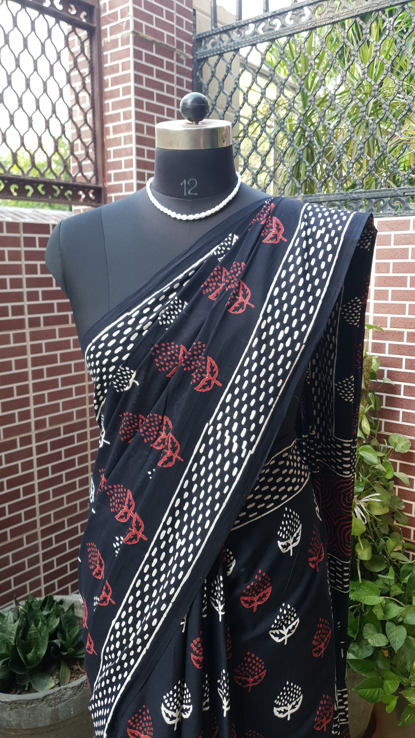 Imperial Black HBP Mul Cotton Saree MCHB-0007
