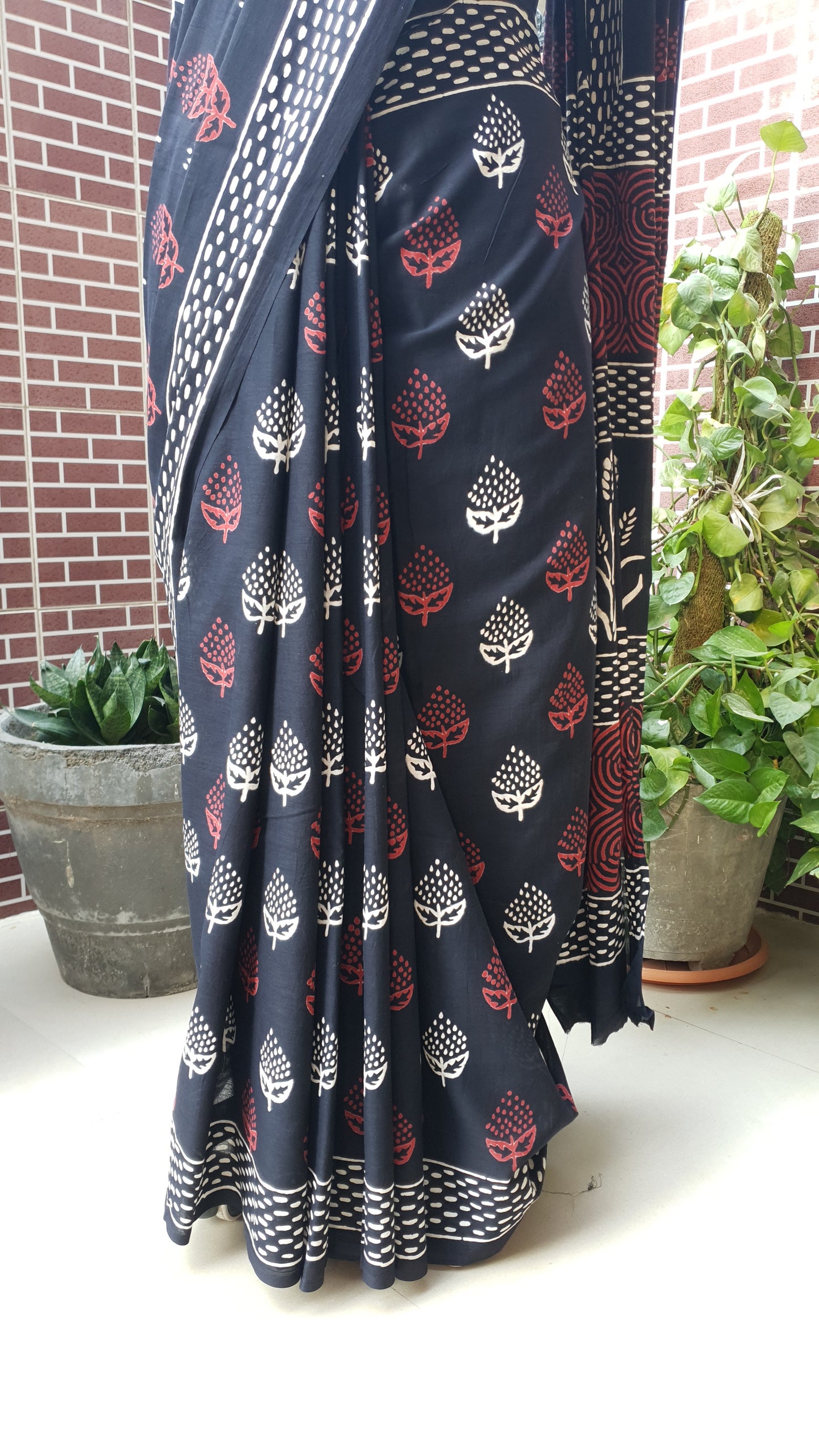 Imperial Black HBP Mul Cotton Saree MCHB-0007