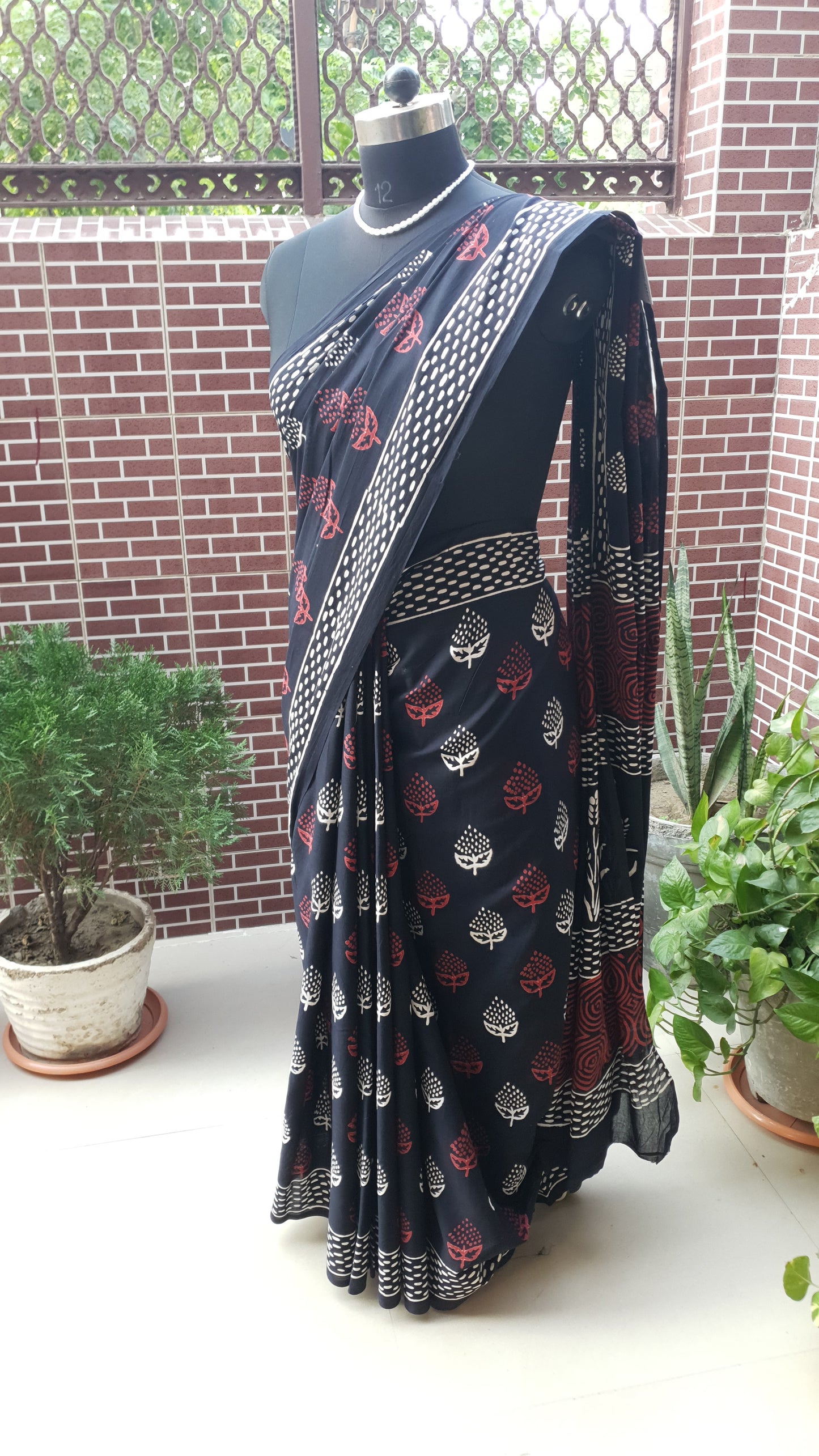 Imperial Black HBP Mul Cotton Saree MCHB-0007