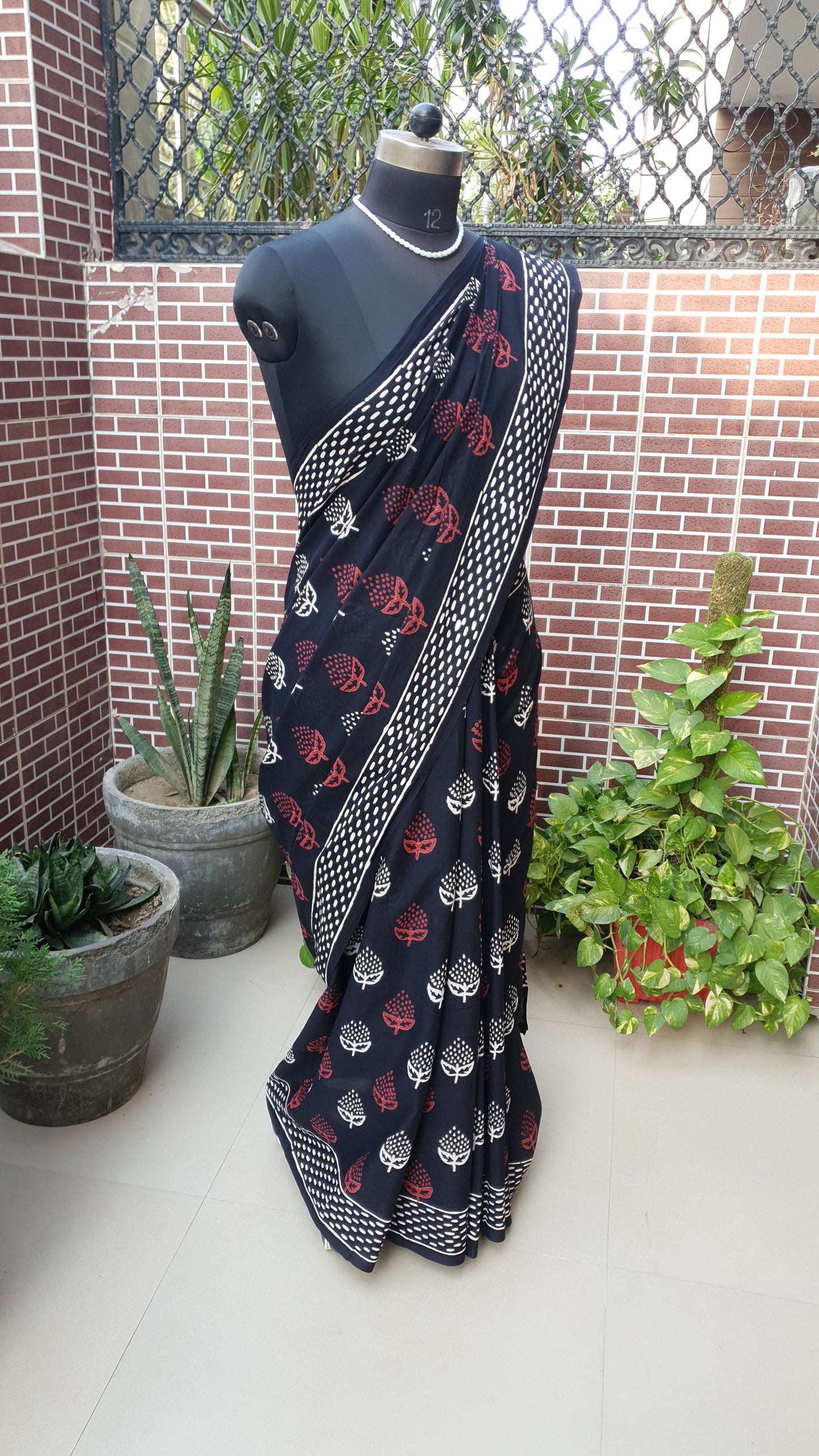 Imperial Black HBP Mul Cotton Saree MCHB-0007
