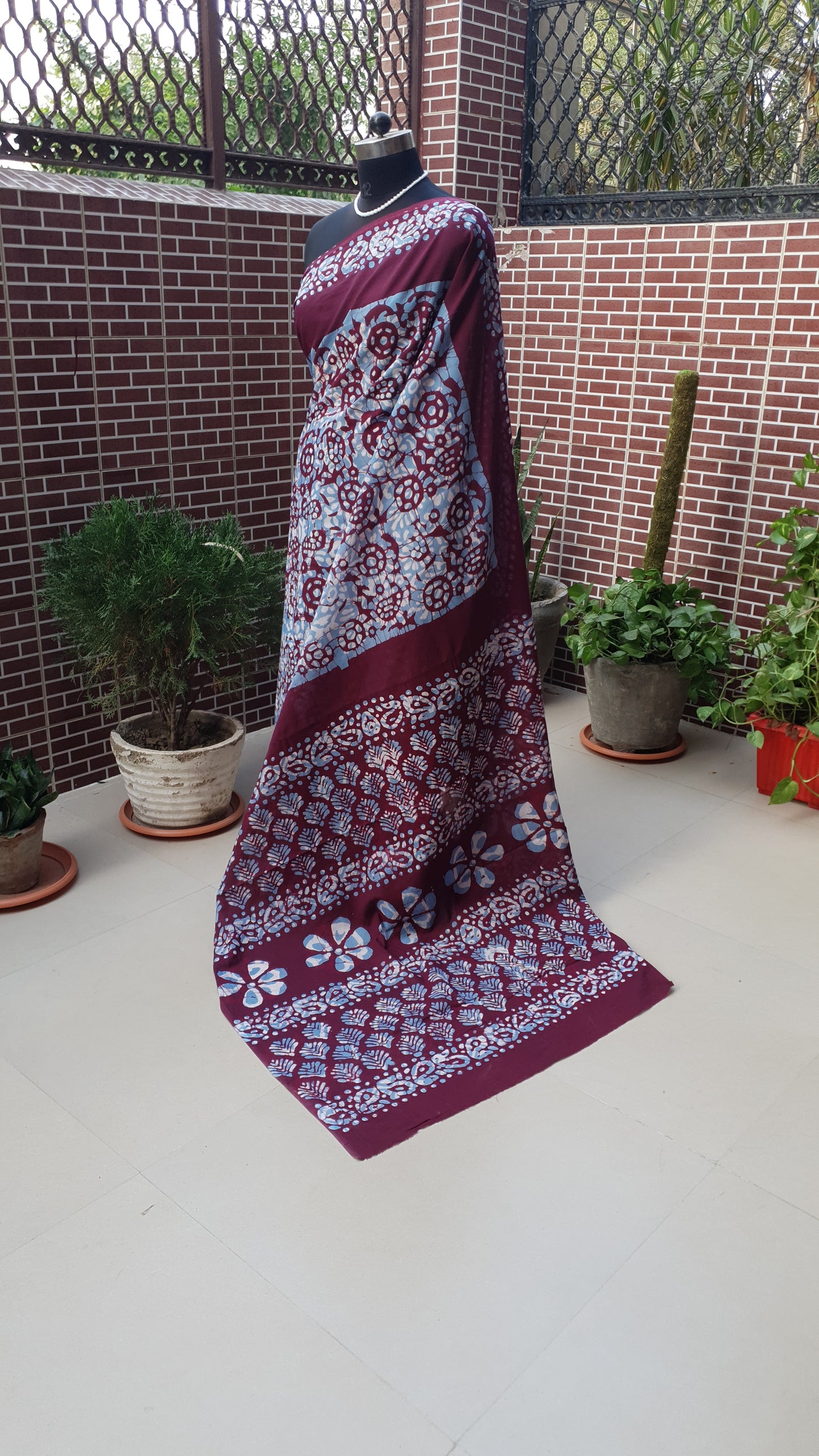 Wine & Blue HBP Mul Cotton Saree MCHB-0019