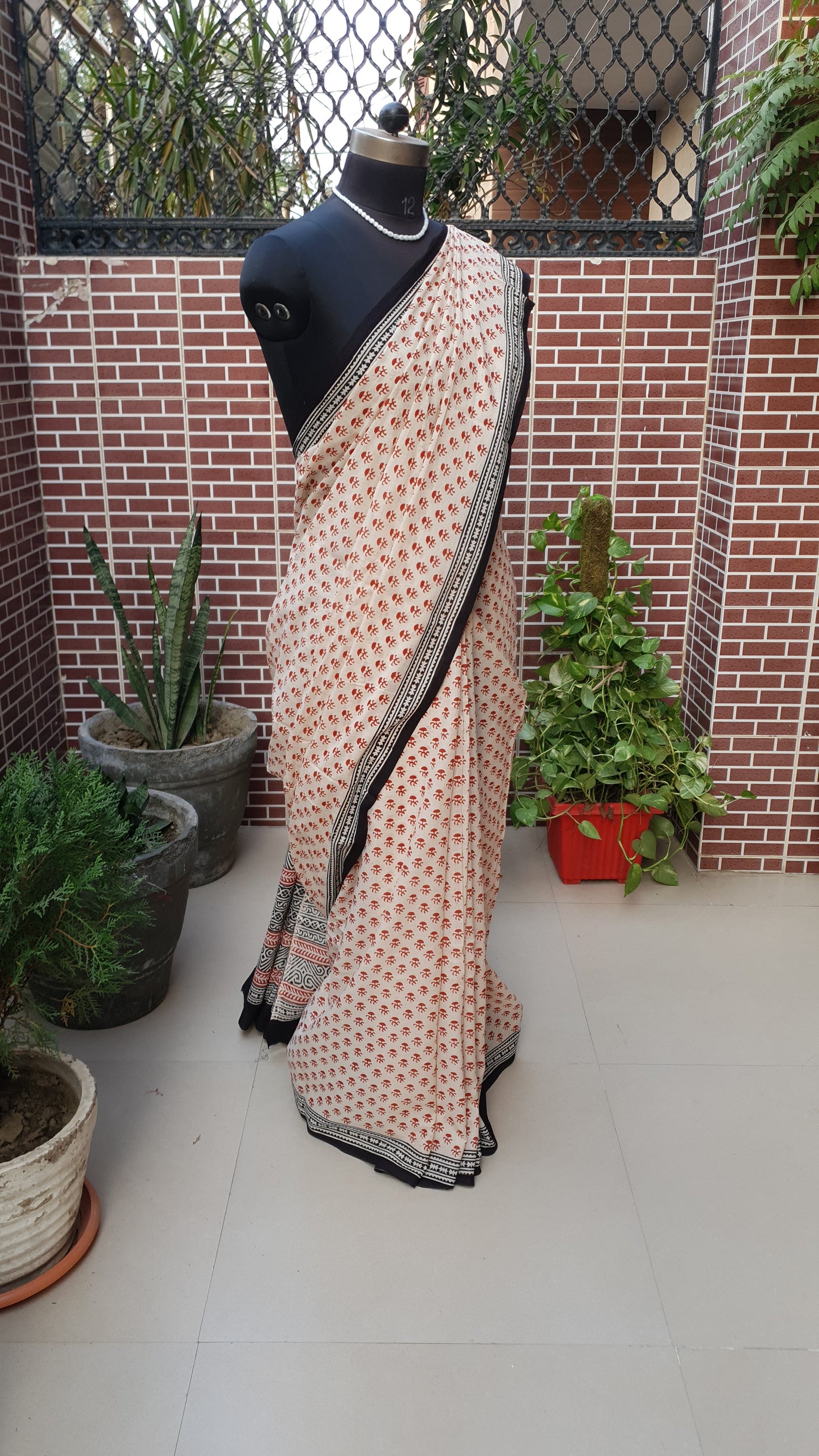 Rose & Beige HBP Mul Cotton Saree MCHB-0021