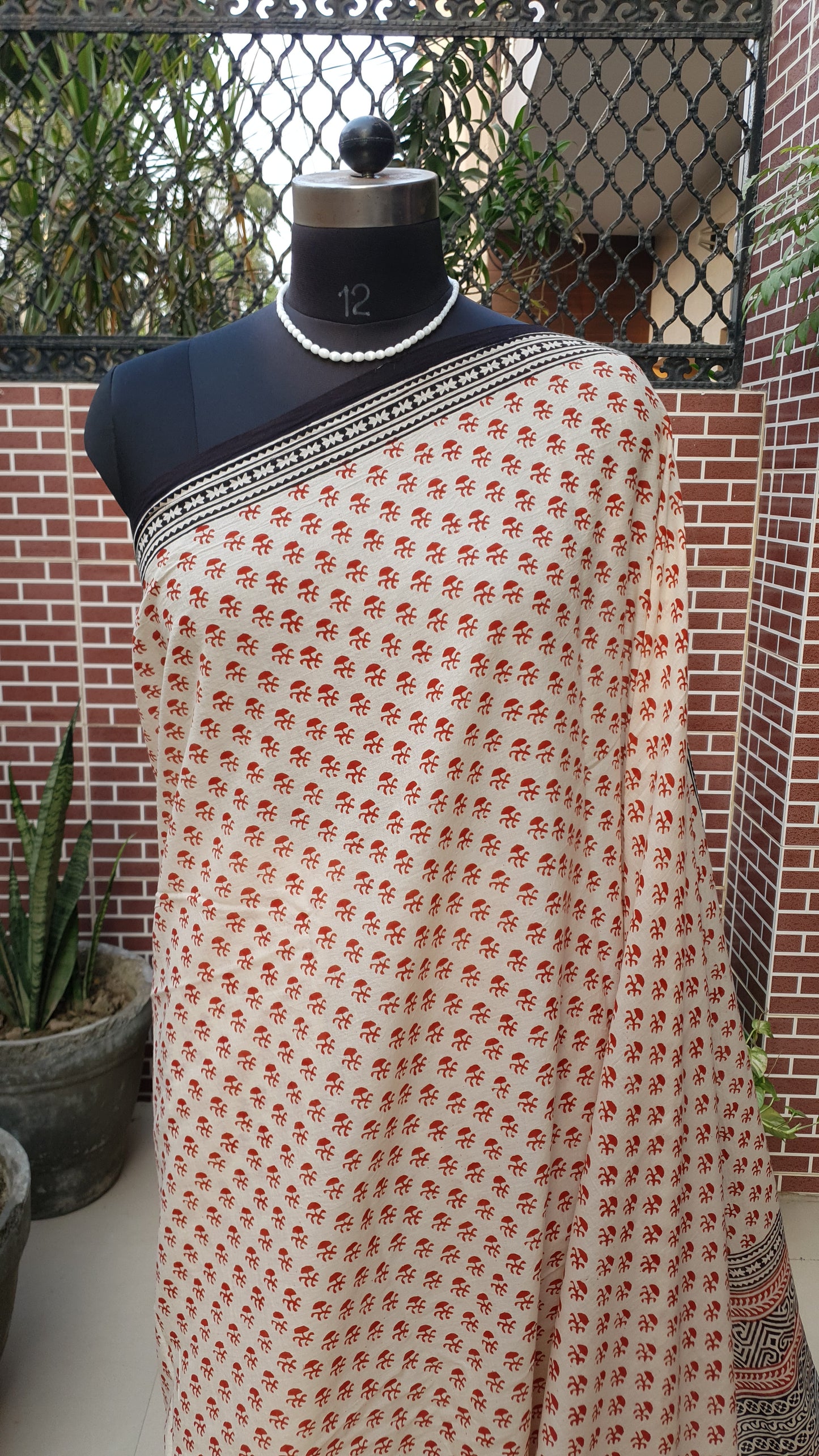 Rose & Beige HBP Mul Cotton Saree MCHB-0021
