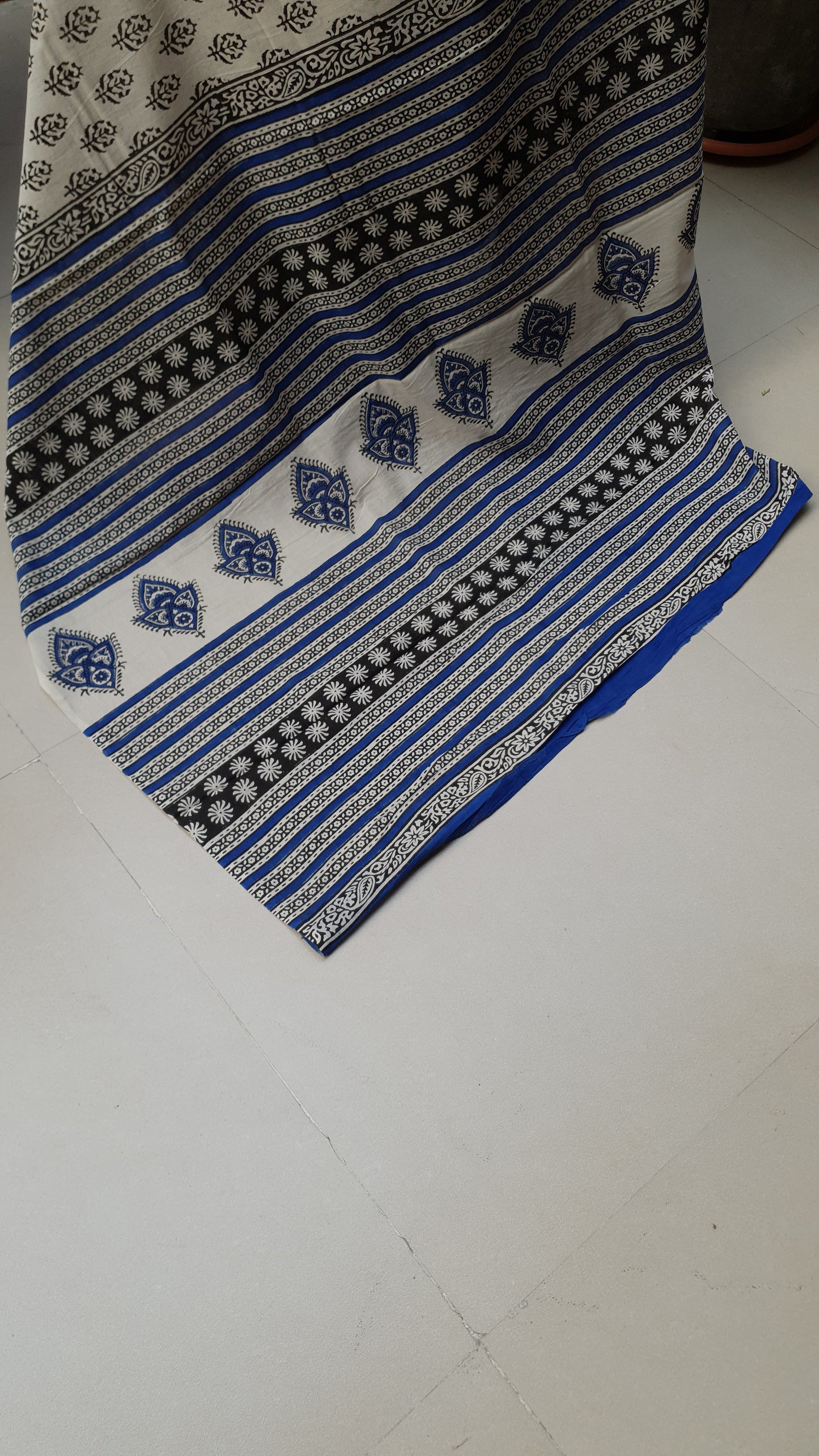 Beige & Blue HBP Mul Cotton Saree MCHB-0023