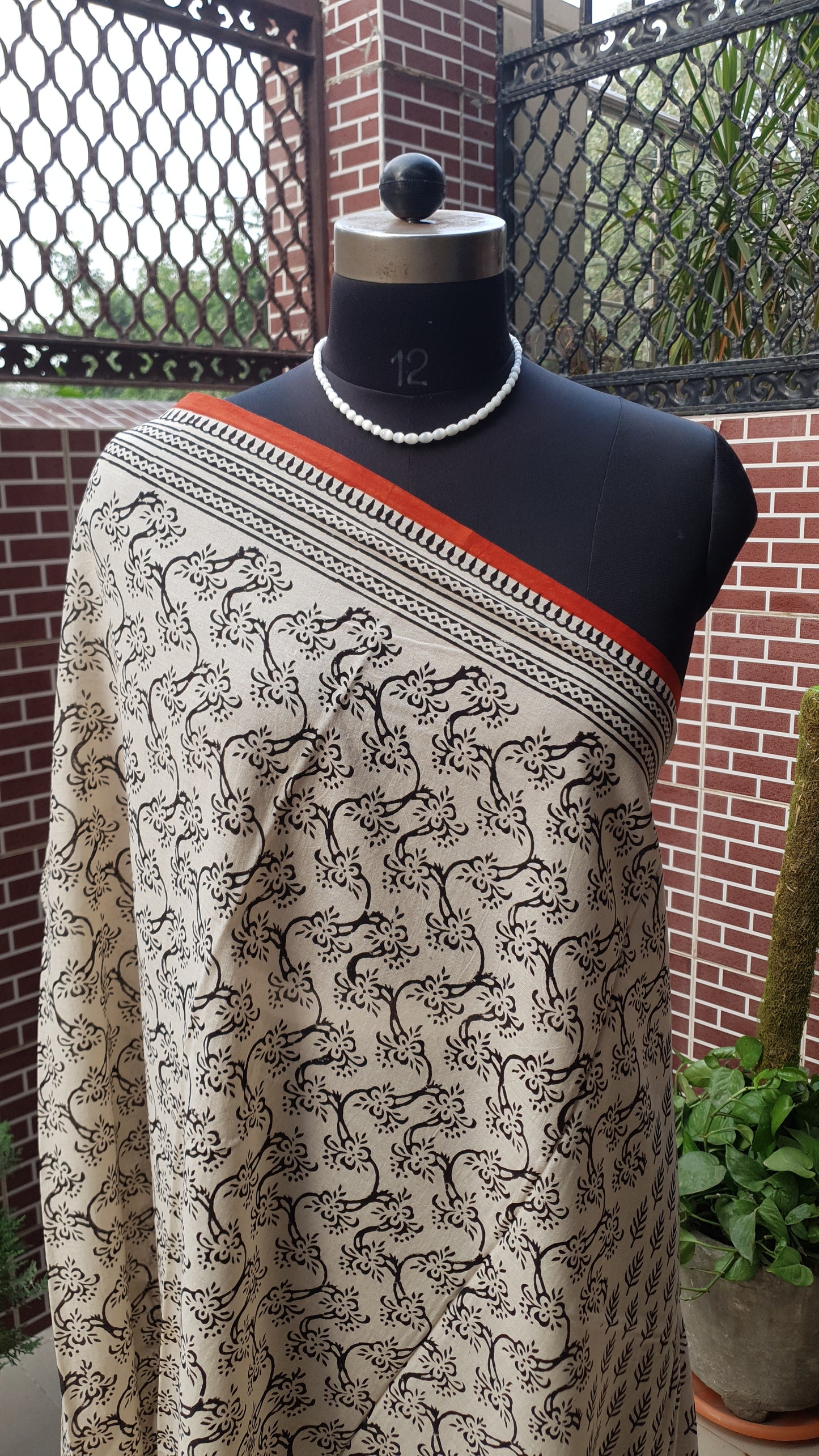 British Beige HBP Mul Cotton Saree MCHB-0022