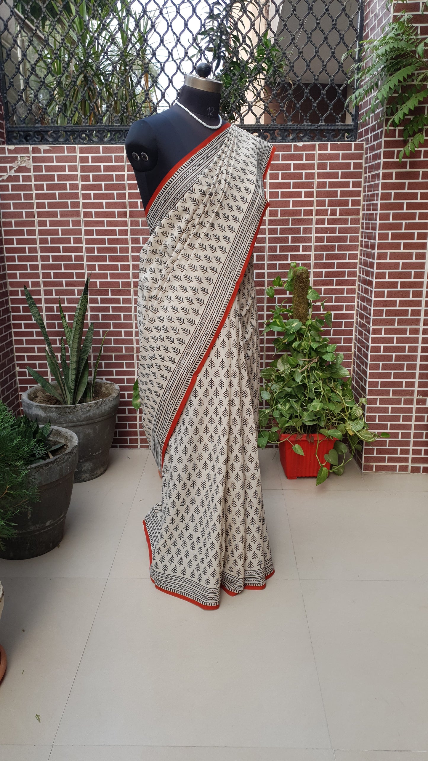 British Beige HBP Mul Cotton Saree MCHB-0022