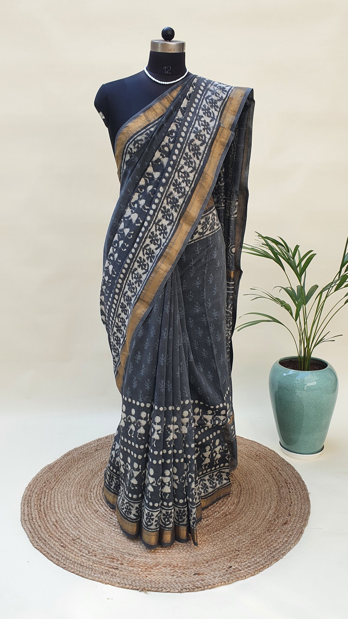 Royal Grey Maheshwari Saree SCMH-0001