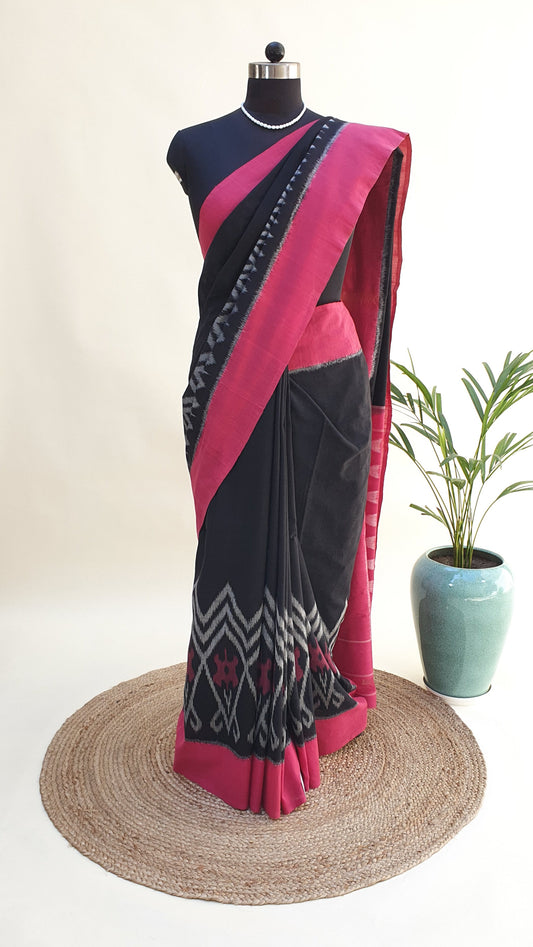 Black & Magenta Hand Woven Pochampalli Ikkat Saree PPHW-0002