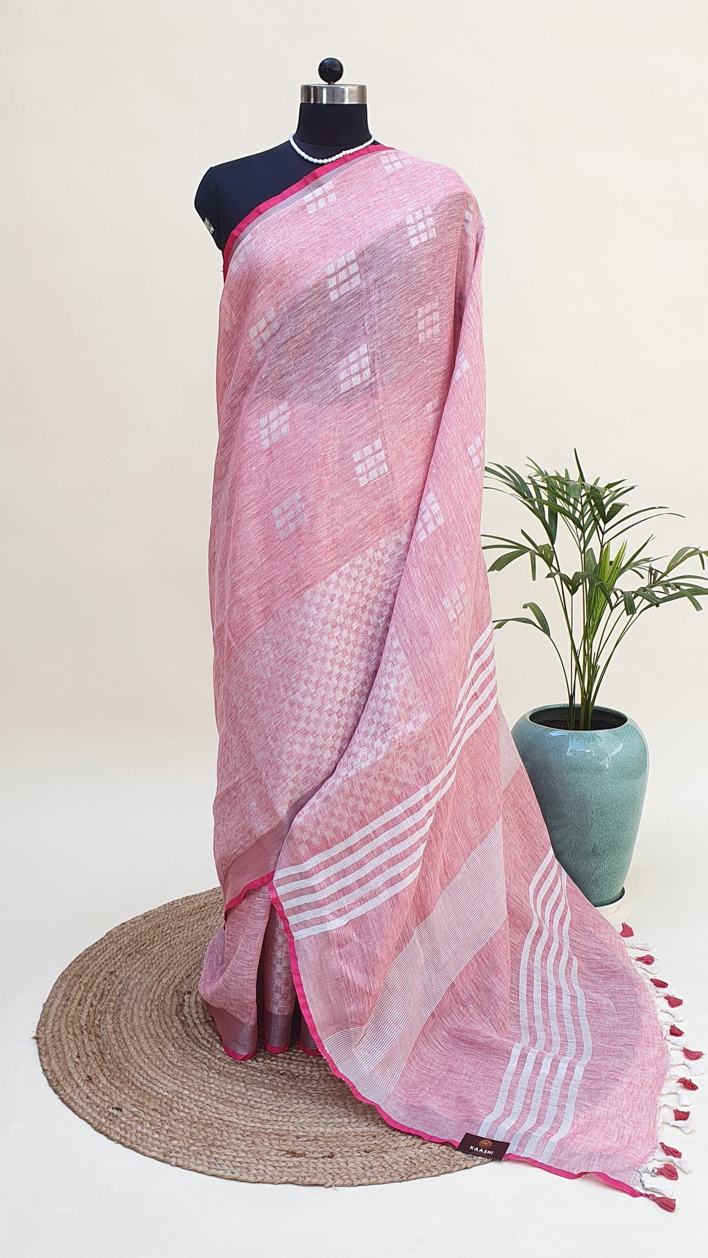 Classy Pink Hand Woven Linen Saree LNHW-0004