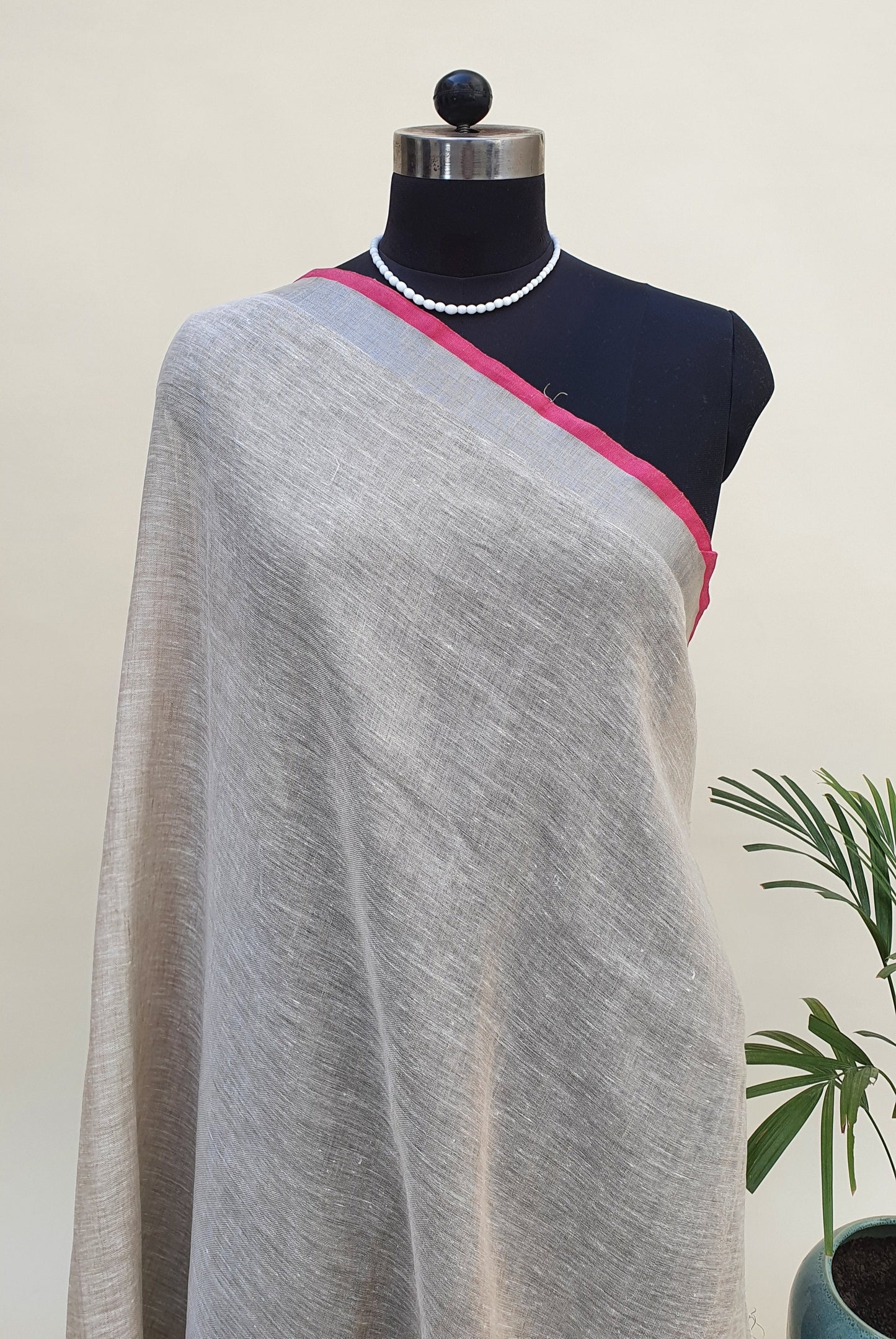 Green & Pink Hand Woven Linen Saree LNHW-0003