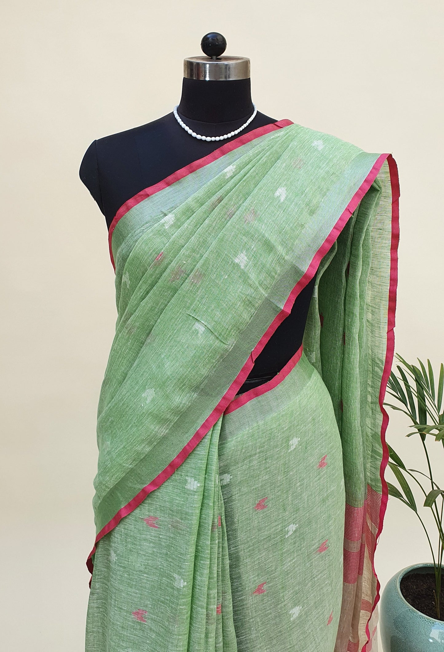 Green & Pink Hand Woven Linen Saree LNHW-0003