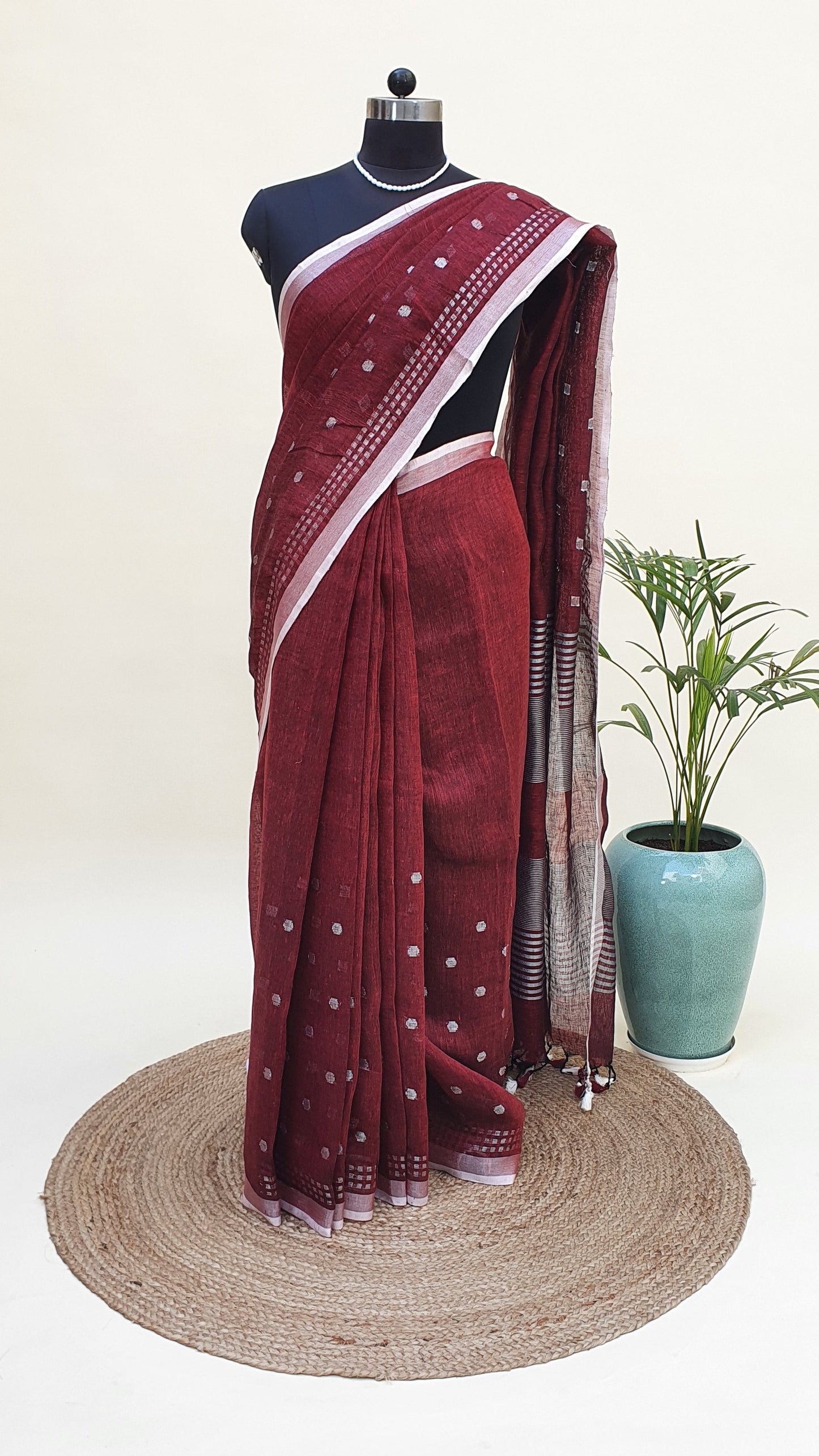 Red Wine Hand Woven Linen Saree LNHW-0010