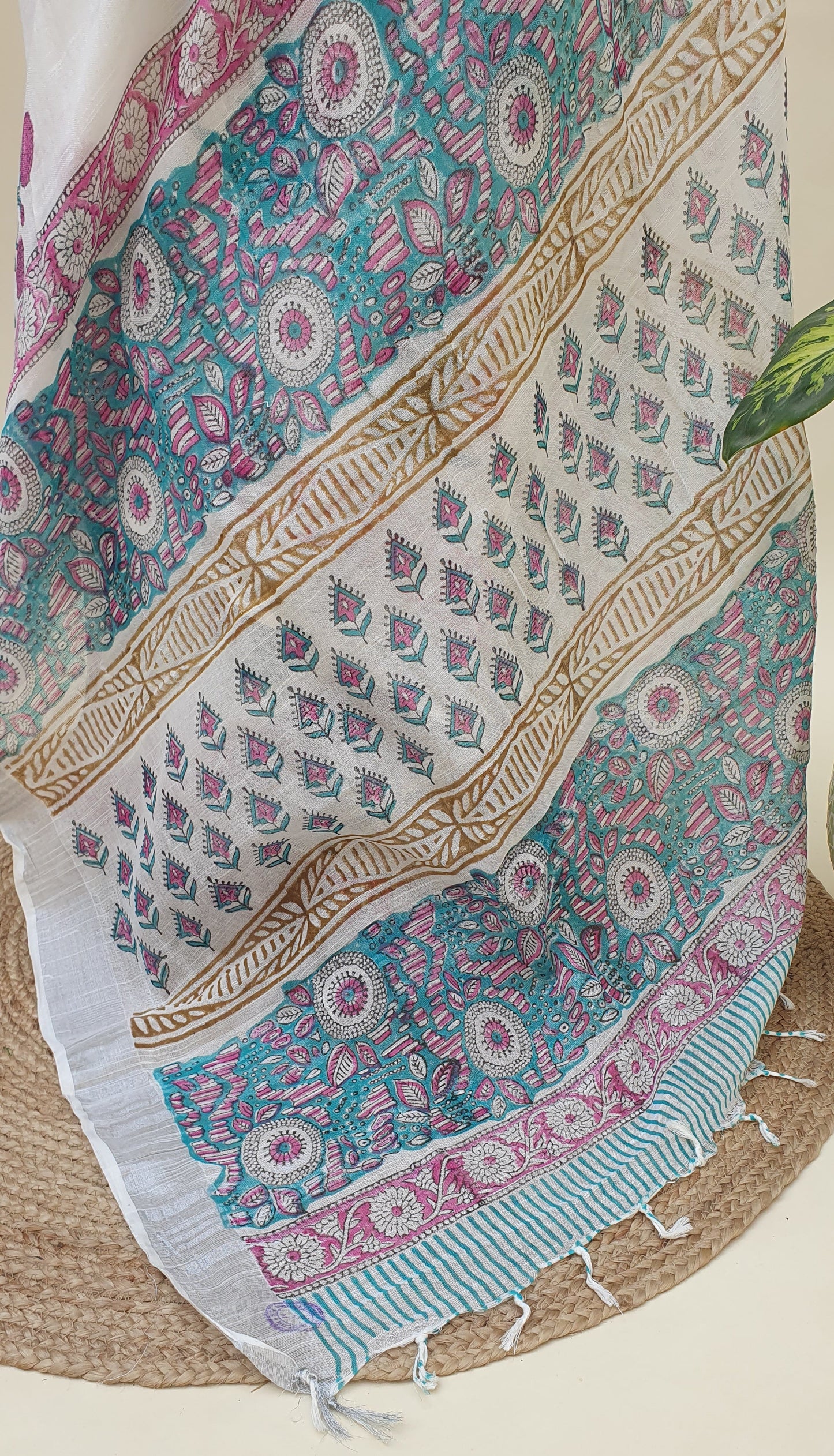 Urvi HBP Linen Saree | LNHB-0010