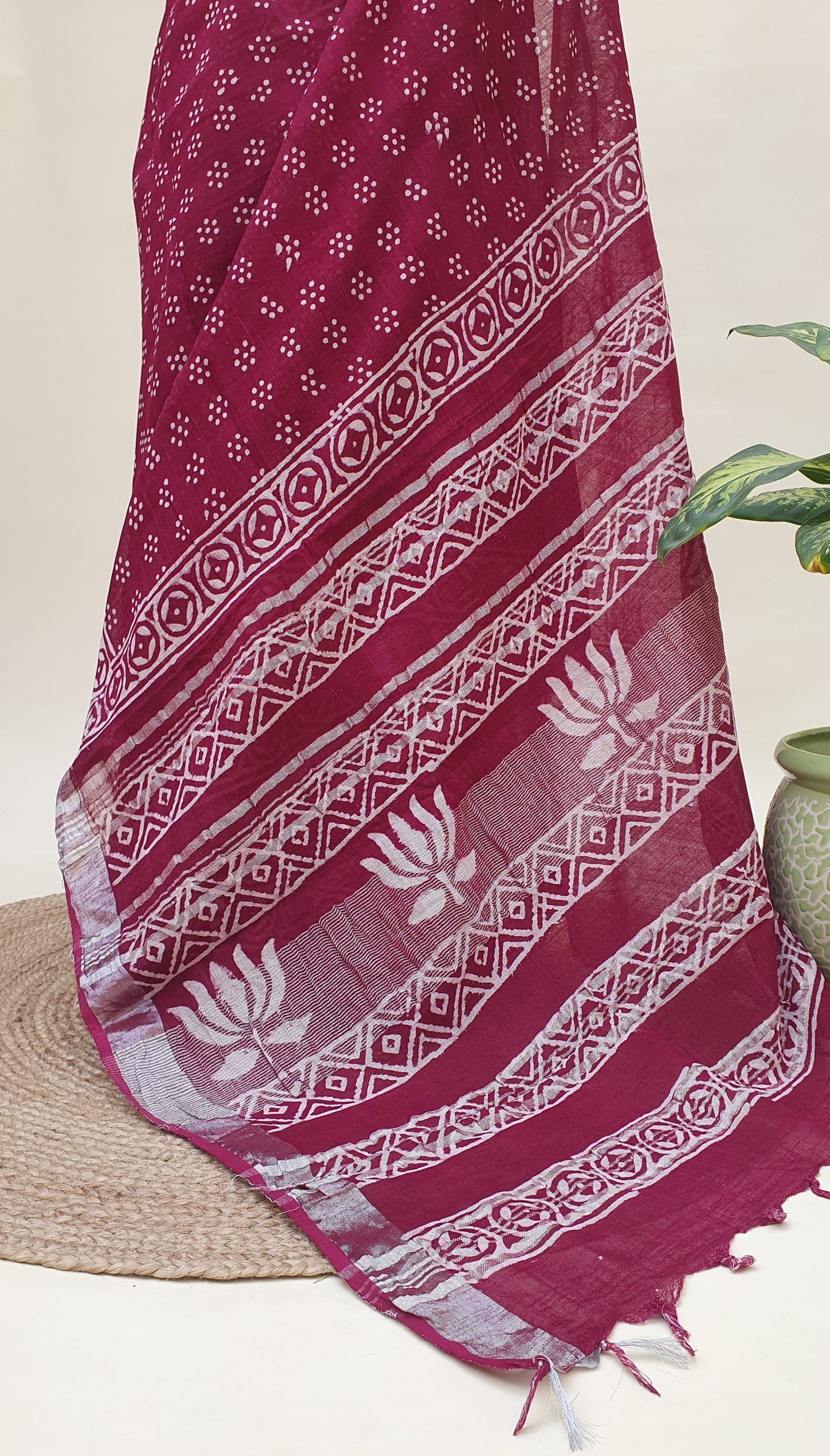 Rosetta HBP Linen Saree | LNHB-0012