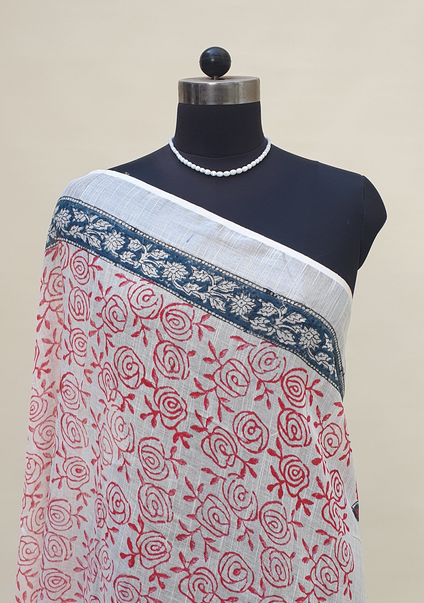 Mornelle Thistle HBP Linen Saree | LNHB-0013