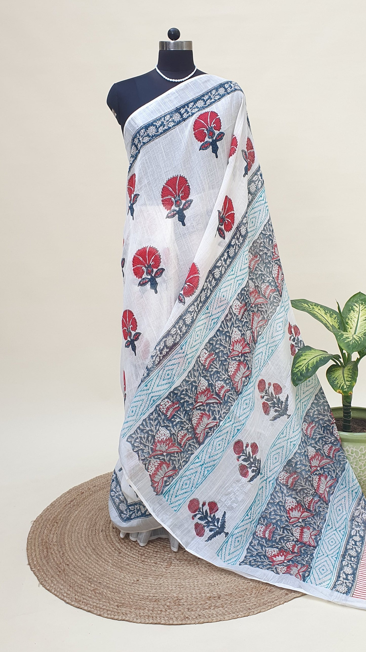 Mornelle Thistle HBP Linen Saree | LNHB-0013