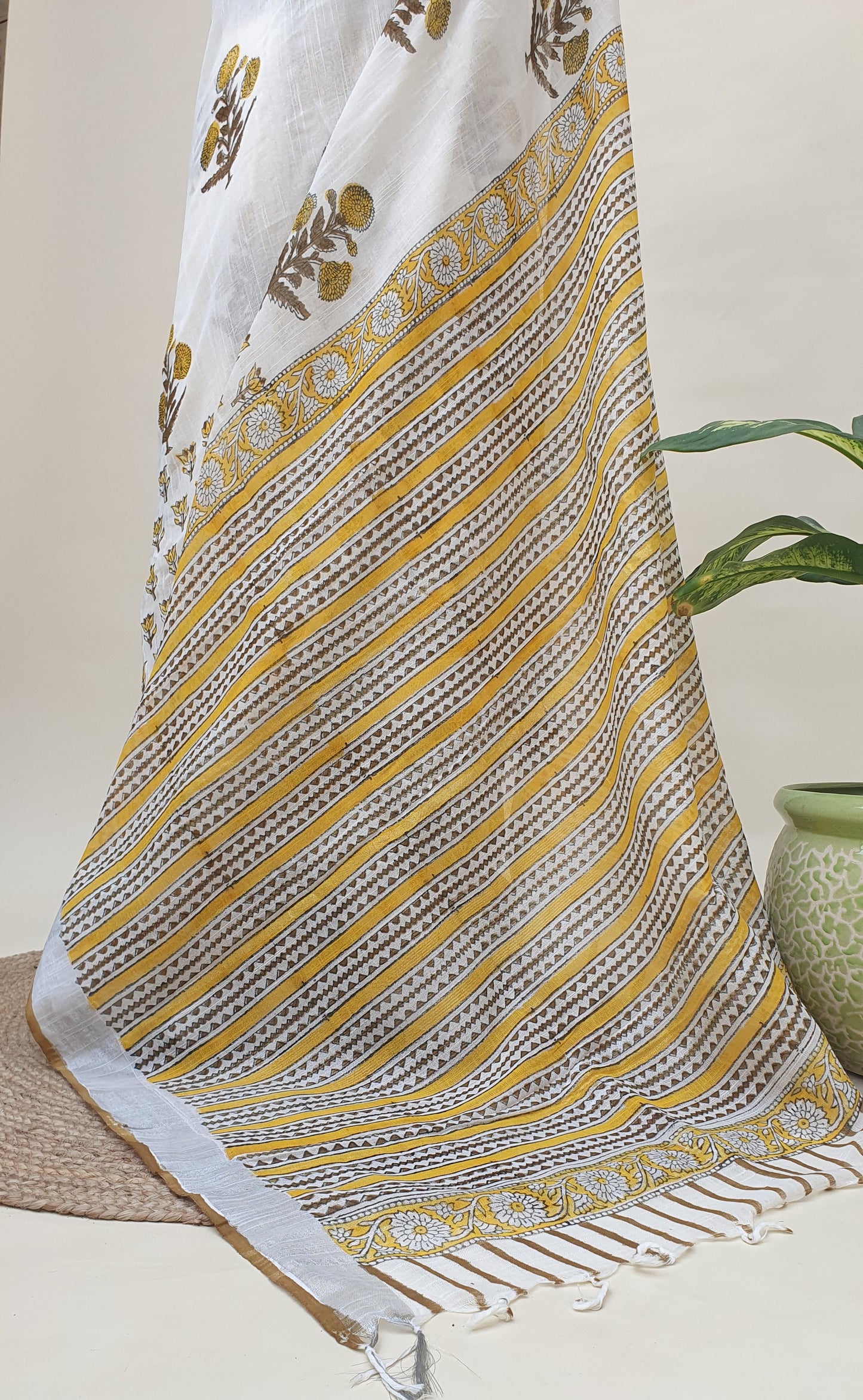 Shubhra Suvarnam HBP Linen Saree | LNHB-0023