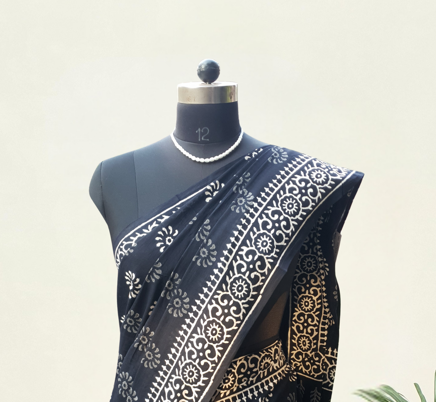 Black Vector HBP Mul Cotton Saree MCHB-0010