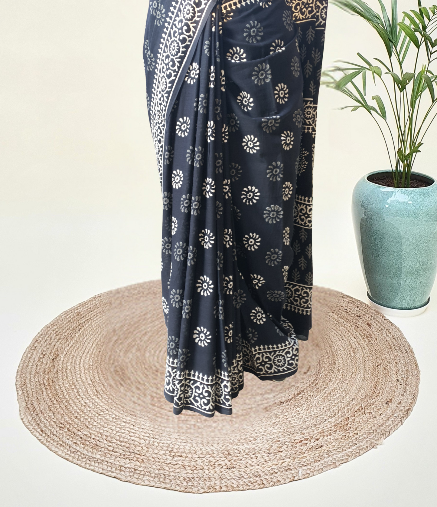 Black Vector HBP Mul Cotton Saree MCHB-0010