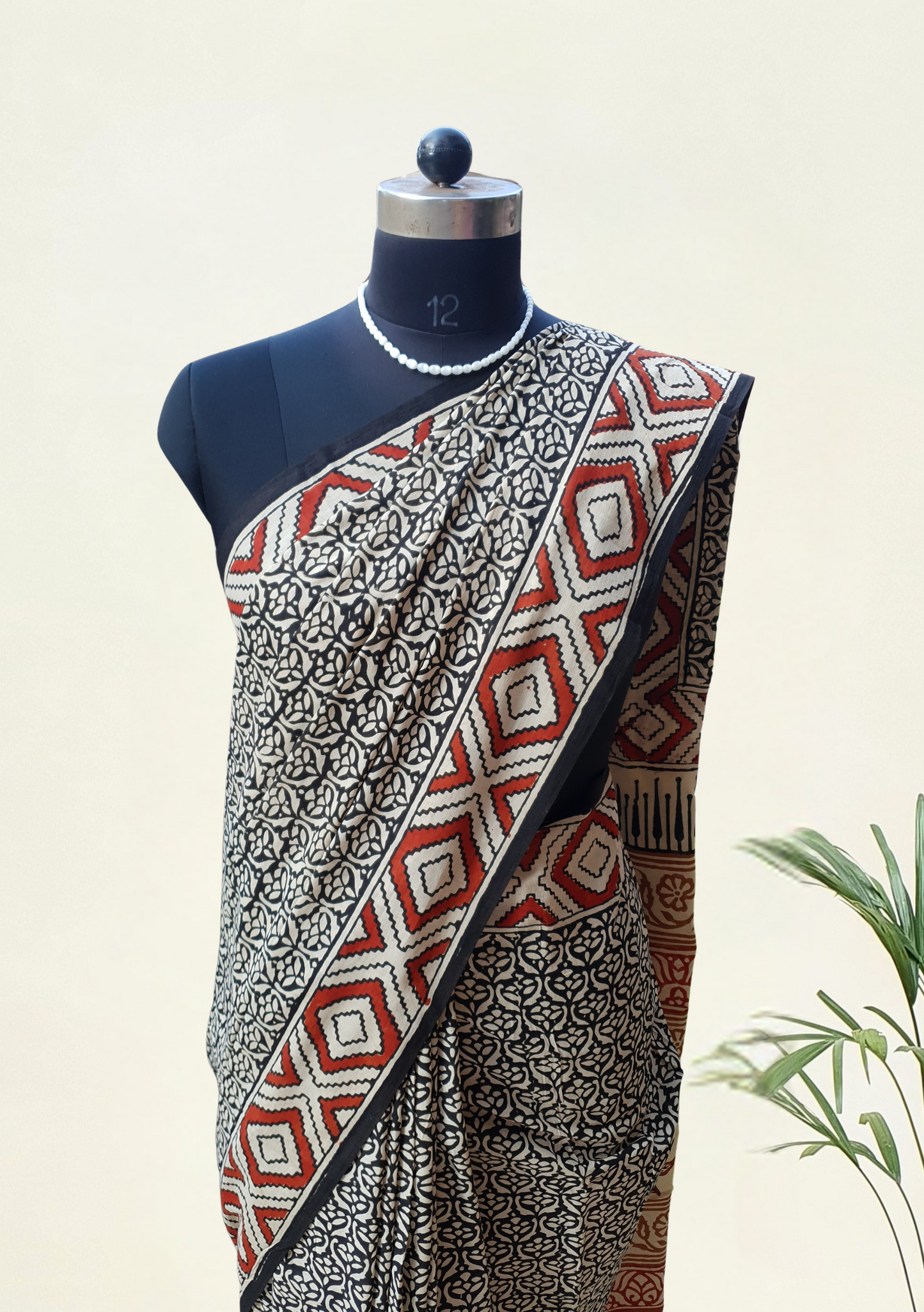 Black & Beige HBP Mul Cotton Saree MCHB-0003