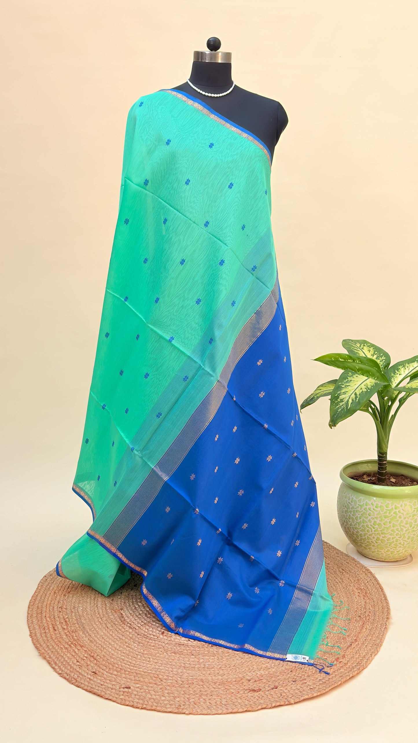 Neer Mahal Maheshwari Saree